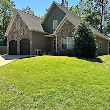 Auburn Revival: Exterior Elegance Restored 3